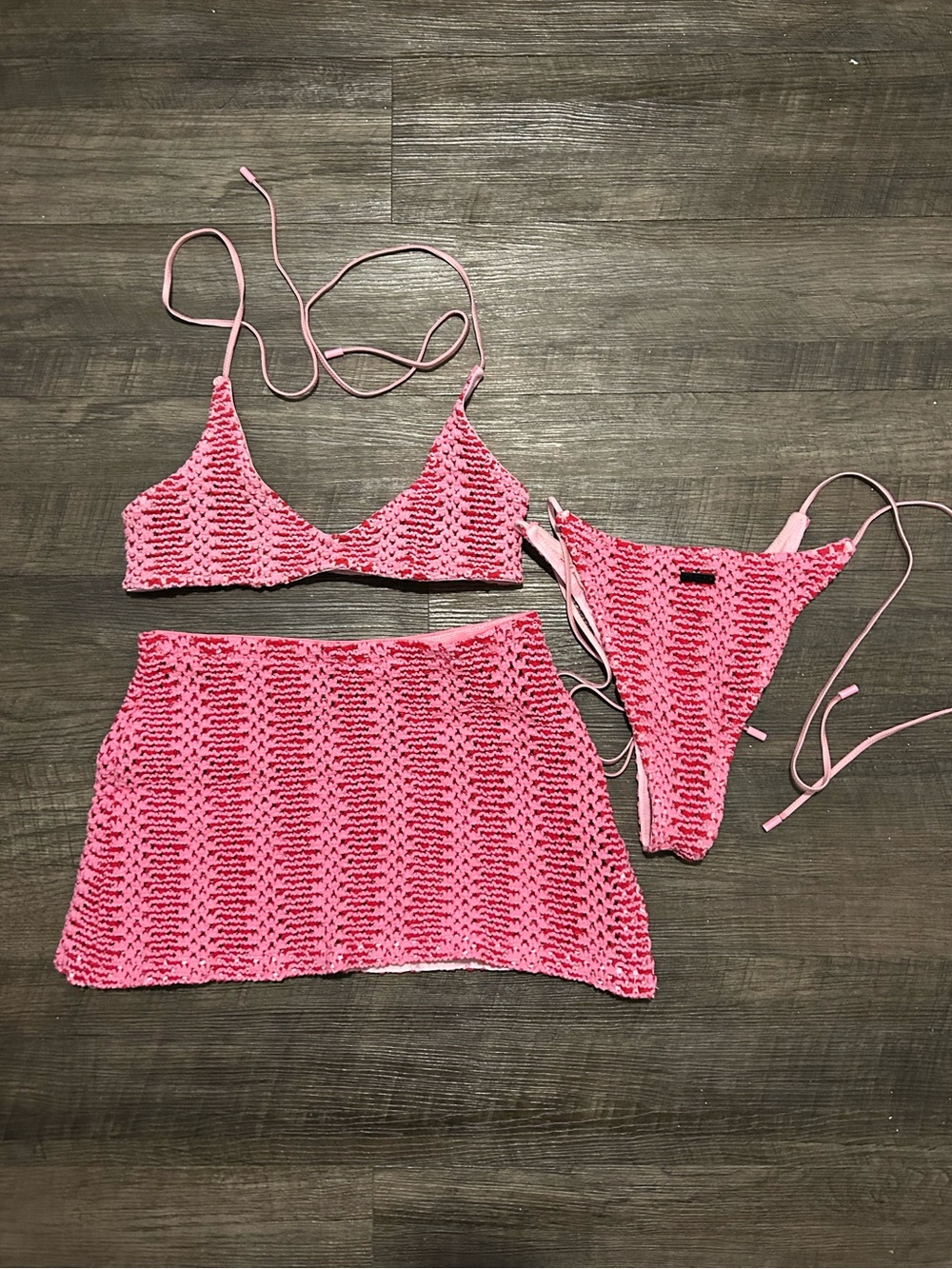 TRIANGL MAIA - ALINA PINK CROCHET SCOOP BIKINI AND SKIRT SET